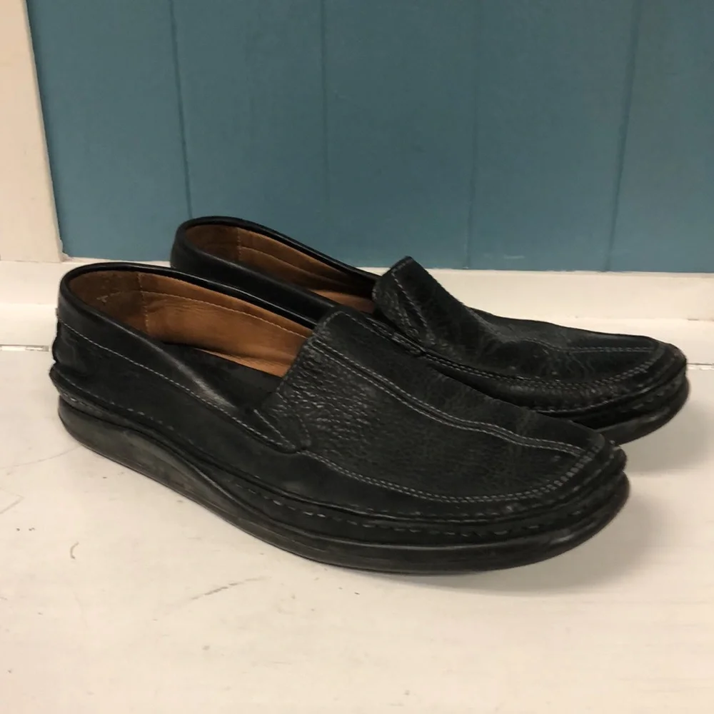 Johnston and‎ Murphy black men’s leather loafers size 11M